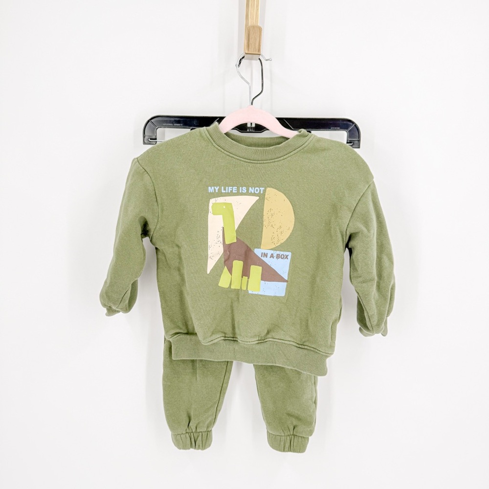 H&M Kids Green Dinosaur Set